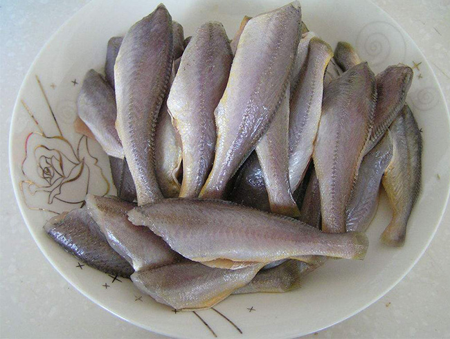三去红三鱼