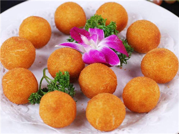 Sweet Potato Balls (Sanquan)